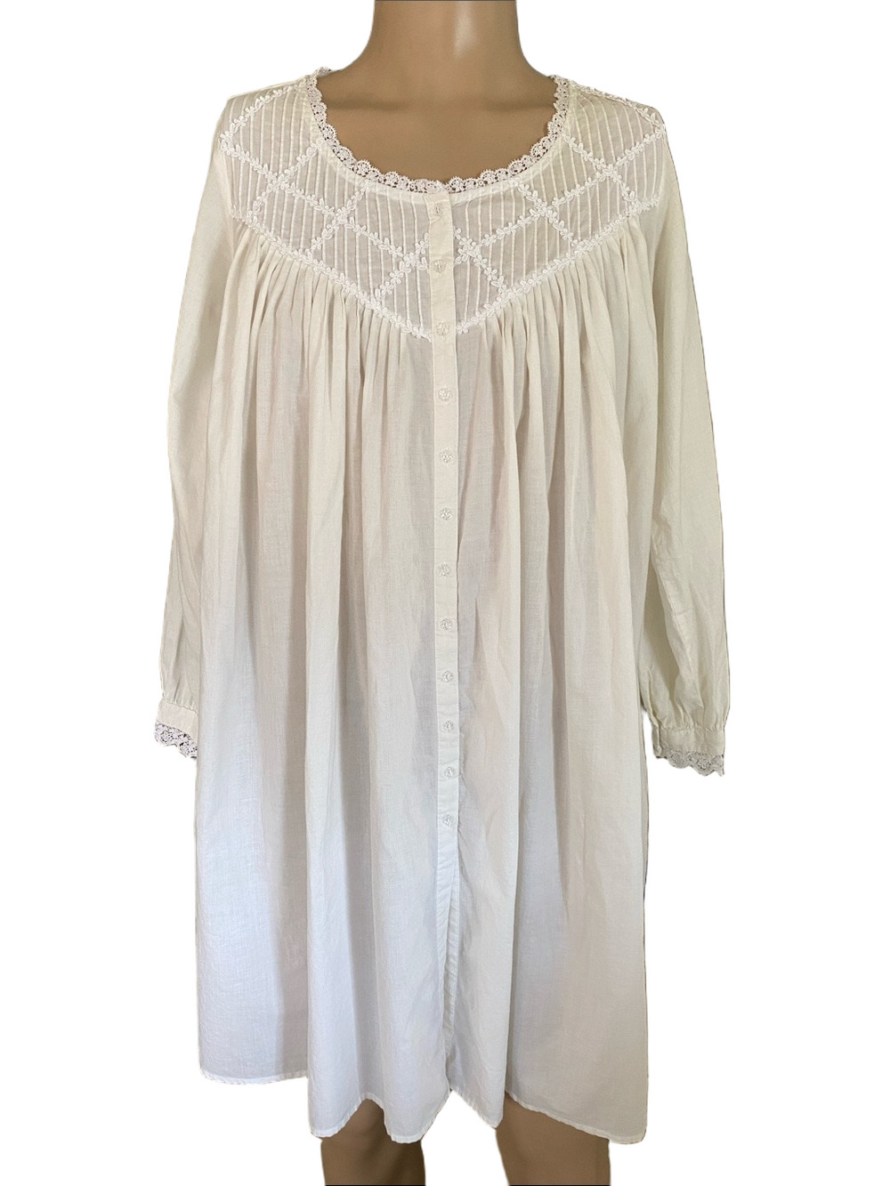 Eileen West Cream Cotton Button-Front Nightgown with Lace Yoke